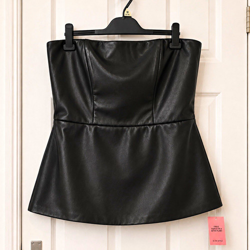 Prettylittlething black faux - prettylittlething,