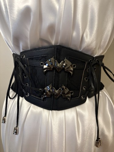 Black gothic bat - black,